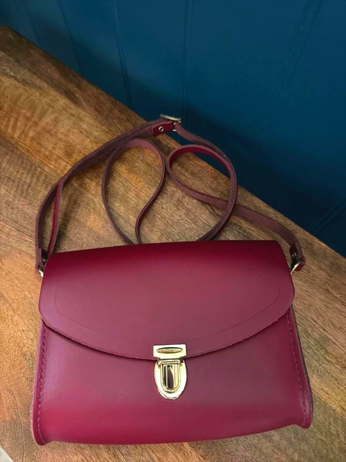 Women’s The Cambridge Satchel Company Leather Cross Body Bag - 3298