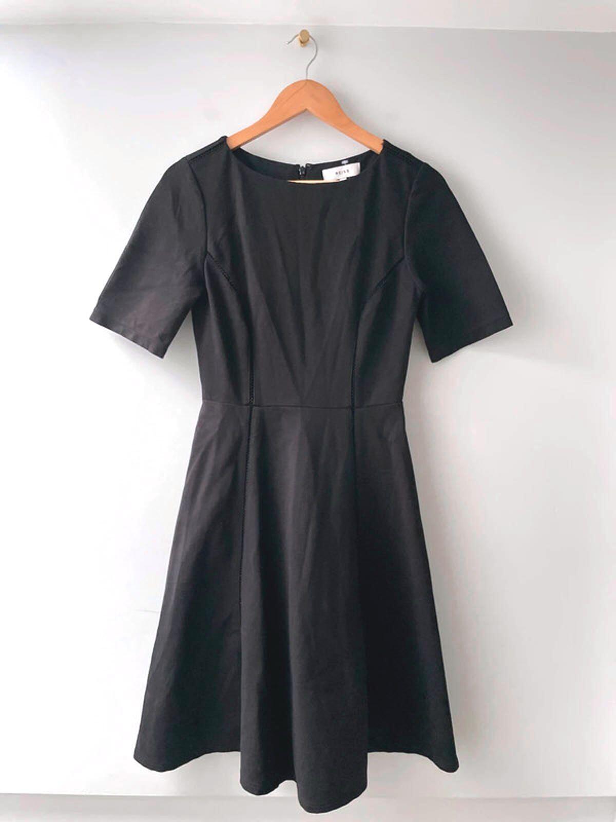 Women’s Reiss Tianna Half Sleeve Fit & Flare Dress In Black - UK 6 - 2750