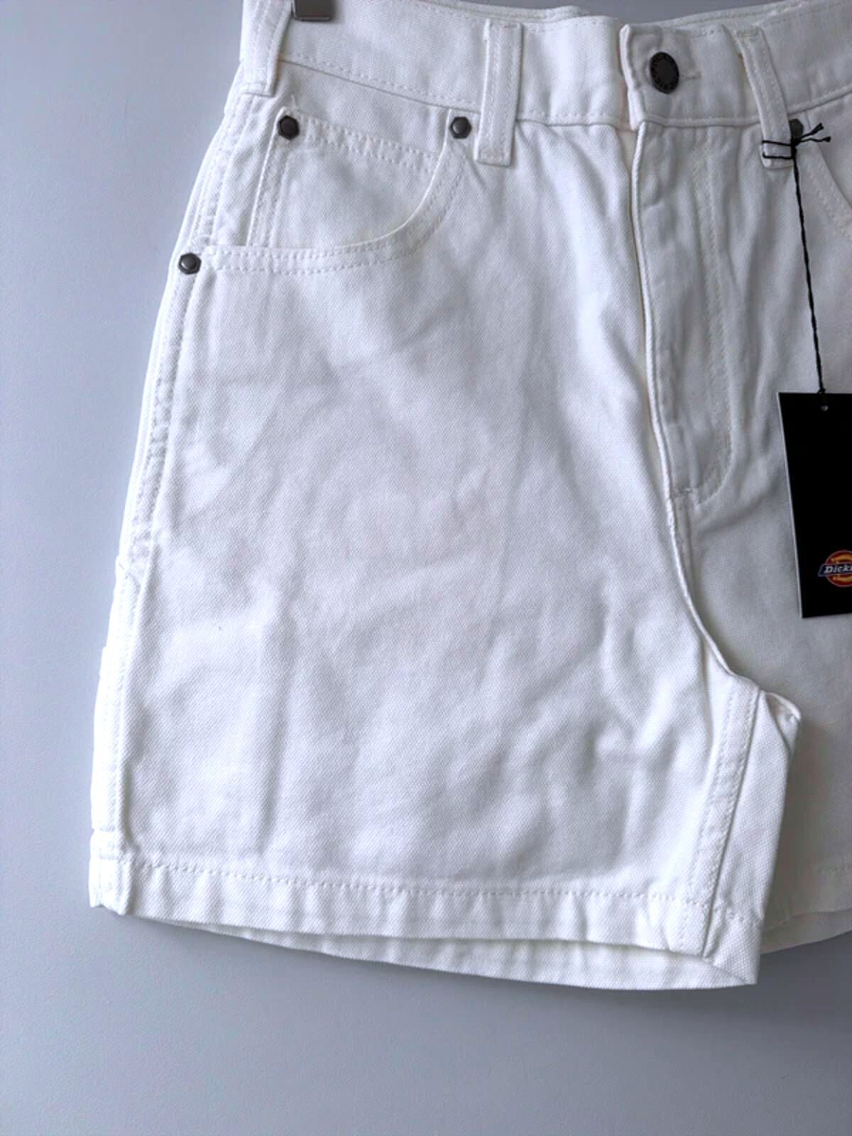 Women’s Dickies Duck Baggy Fit Cargo Shorts In Off White - W28 - 3373