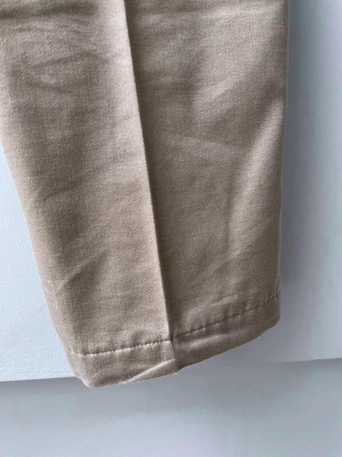 Men’s Dockers Premium Classic Chino Trousers In Beige - W36/L30 - 1747
