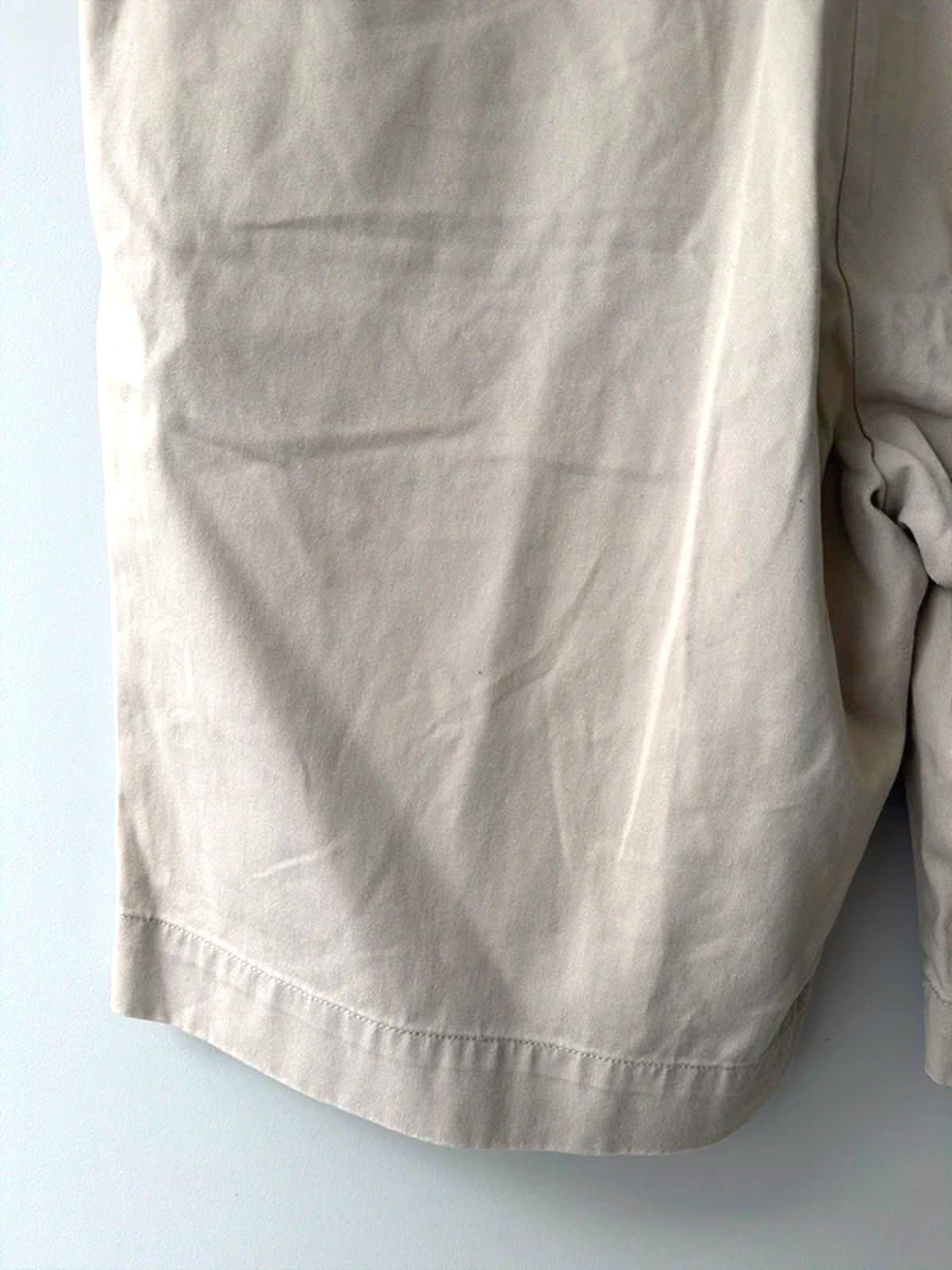 Men’s Ralph Lauren Classic Fit Chino Shorts in Beige - W38 - 3260