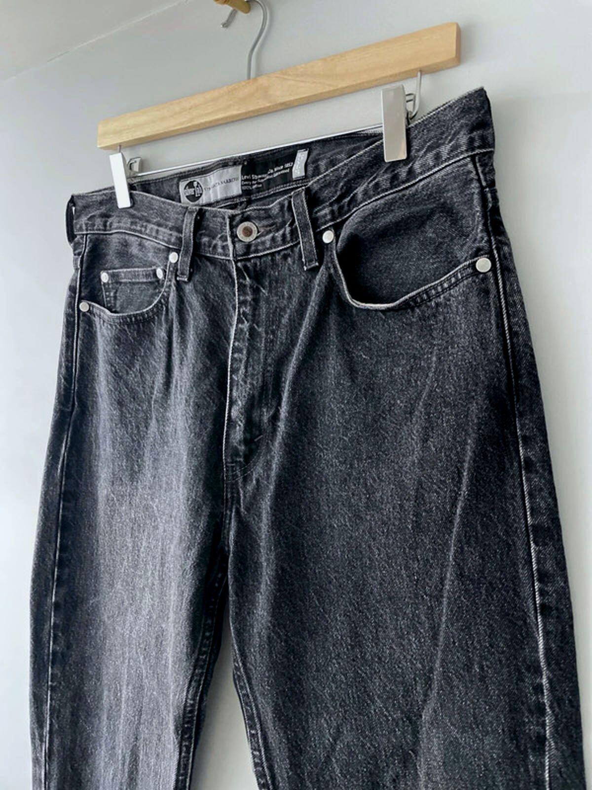 Men’s Levi’s Limited Edition Silver Tab Straight Fit Jeans - W32/L32 -2528