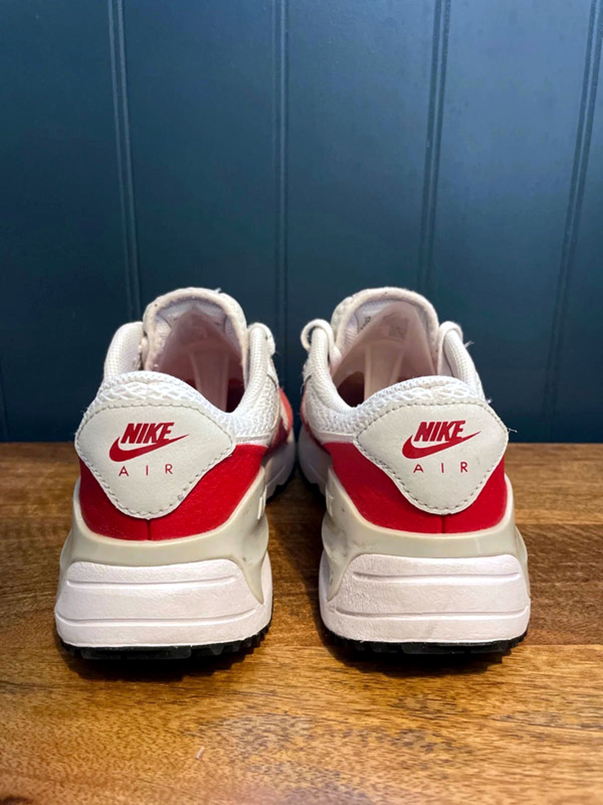 Women’s Nike Air Max SYSTM Trainers In White/University Red - UK 4.5 - 2606