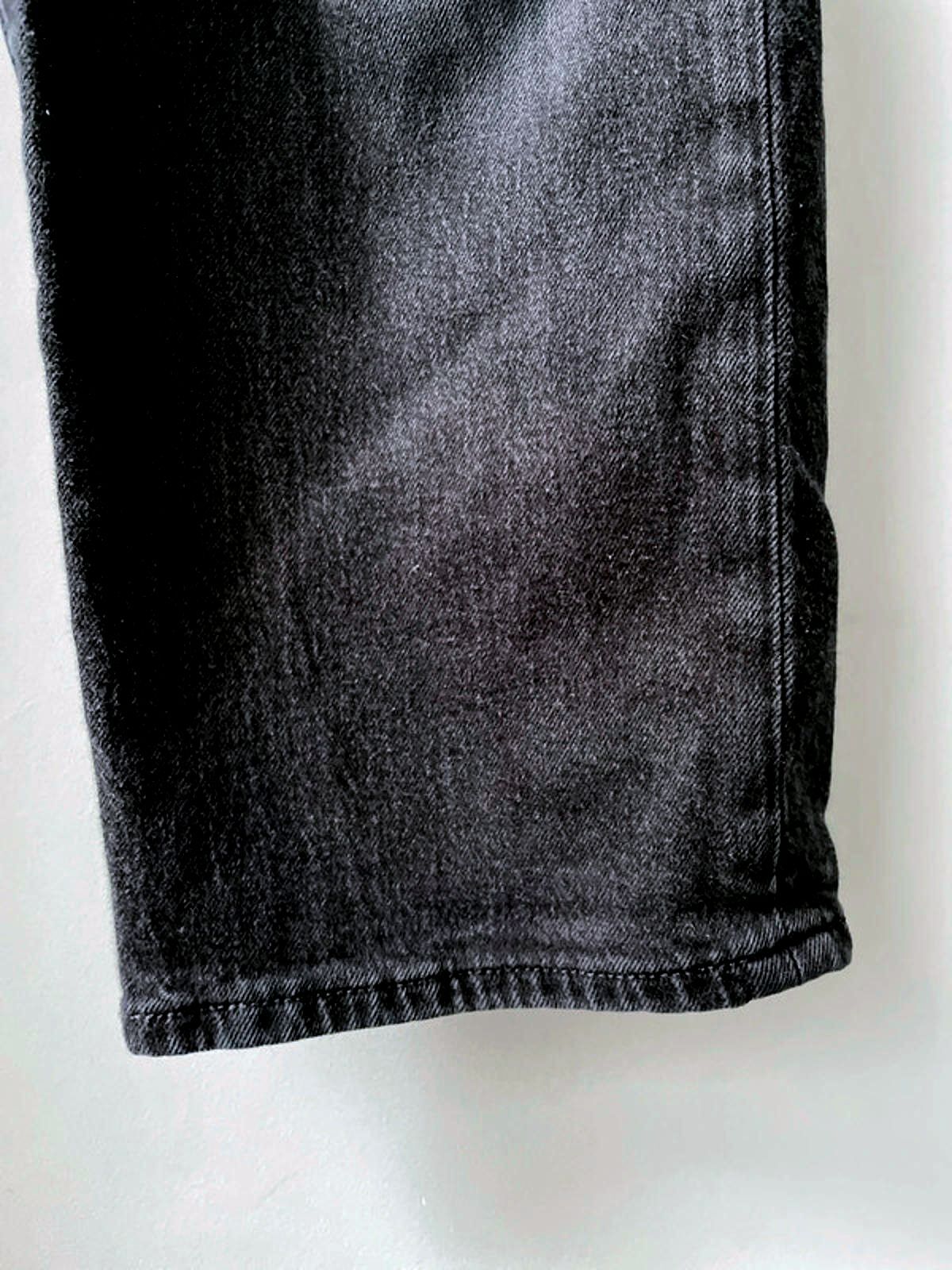 Women’s Levi’s High Waisted Ribcage Straight Fit Jeans In Black - W24/L26 - 2270
