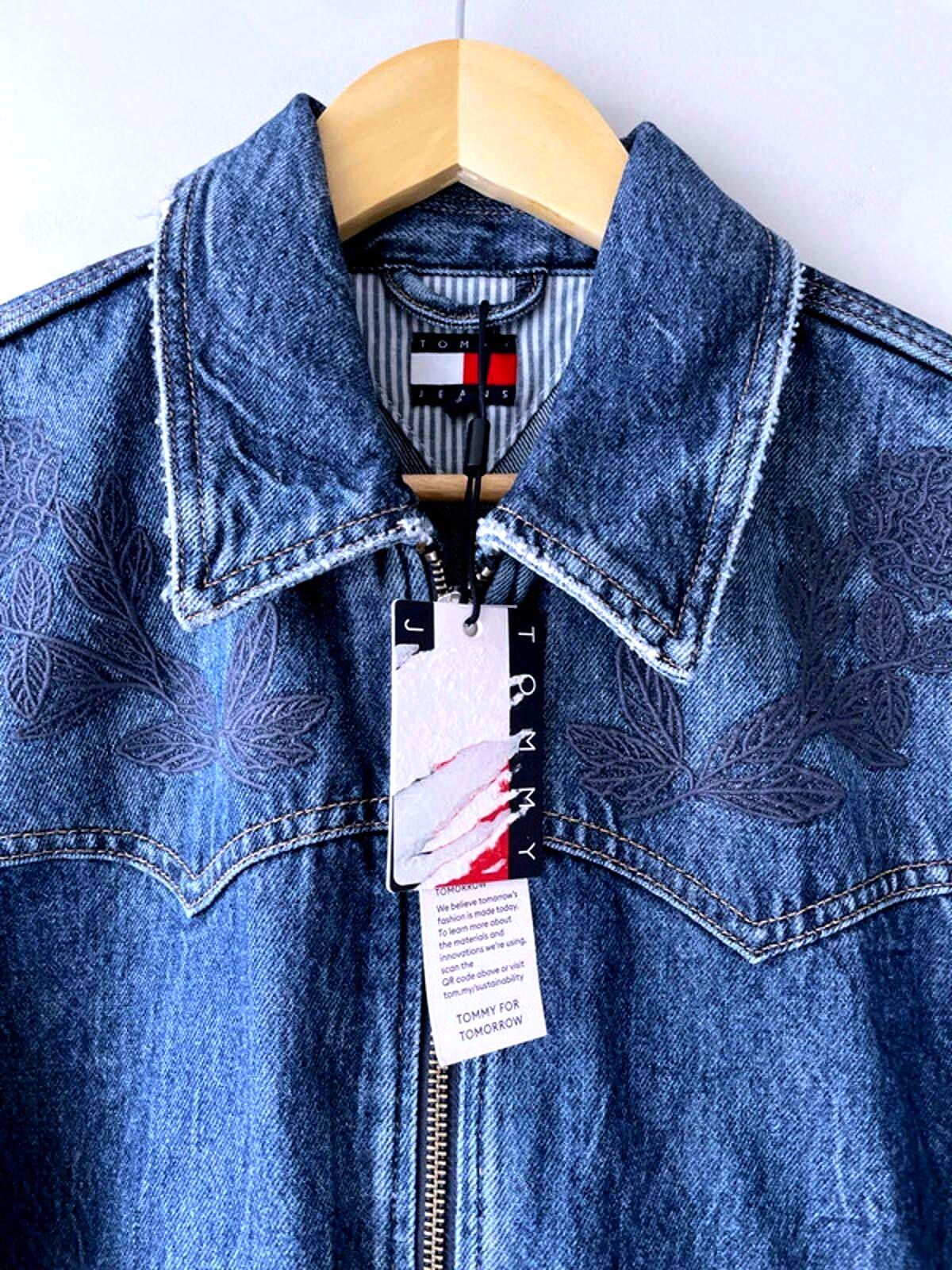 Women’s Tommy Hilfiger Embroidered Detail Denim Jacket In Navy - Small -2432