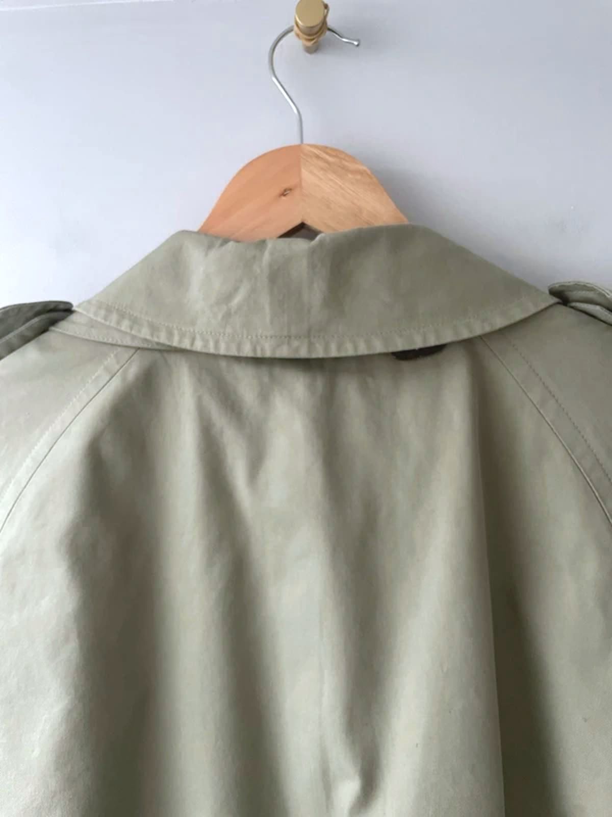 Women’s Burberry Kensington Vintage Double Breasted Trench Coat In Light Green - Uk16 - 3000