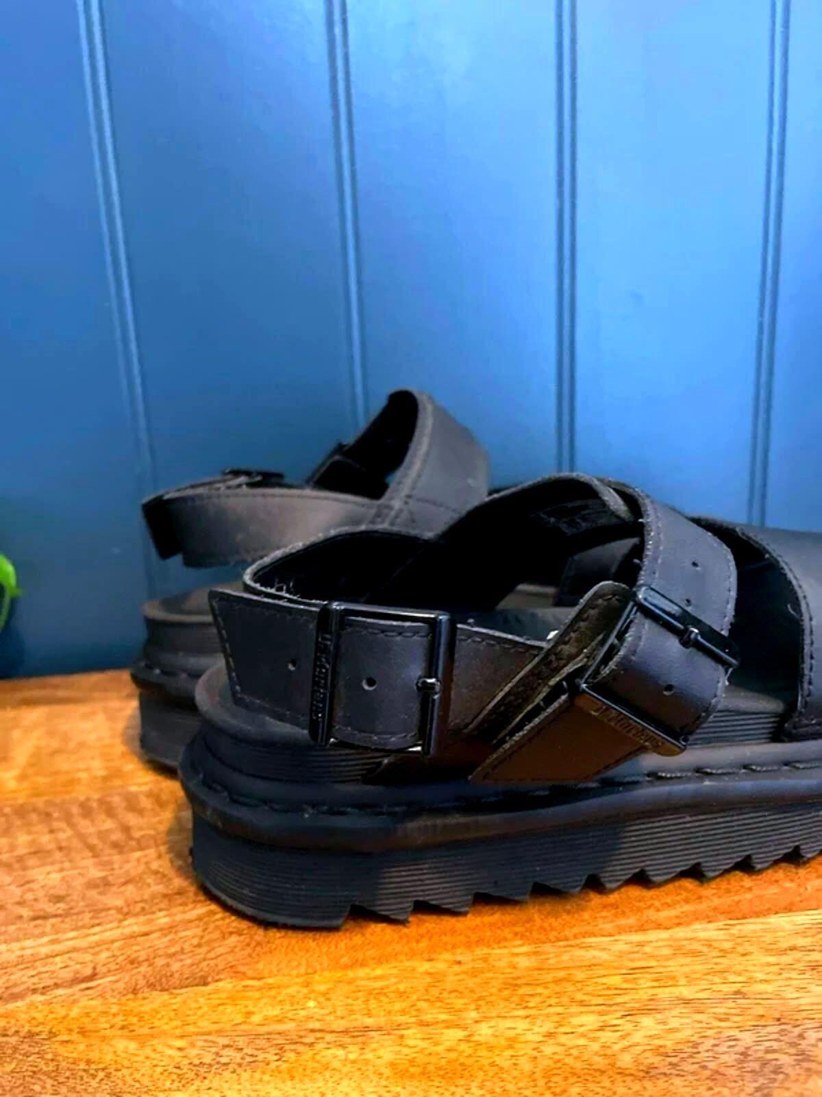 Women’s Dr Martens Voss Chunky Sole Sandals in Black - UK 6 - 3055