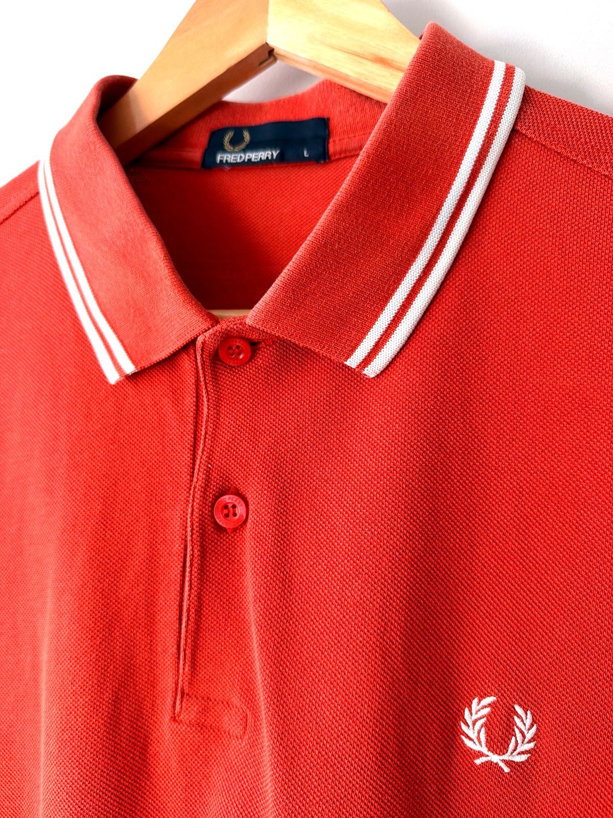 Men’s Fred Perry Classic Polo Shirt Top with White Trim - Large - 3577