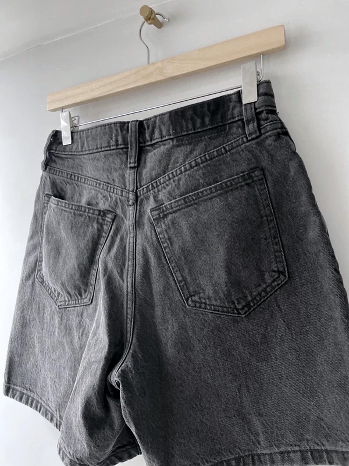 Women’s Abercrombie & Fitch The Loose Short High Rise Shorts In Black - W25/L6 - 3083