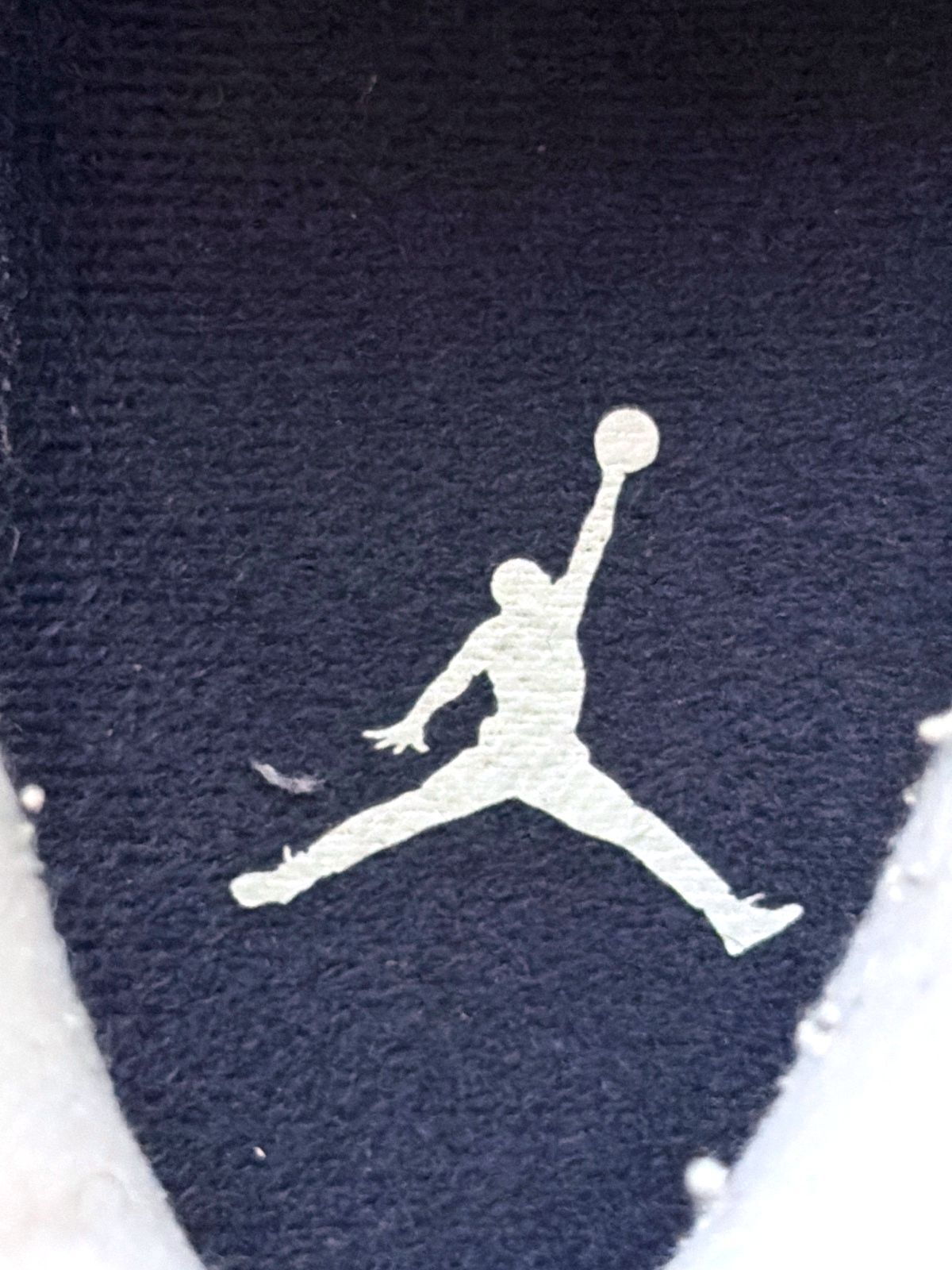 Mens Air Jordan 6 Rare Retro Leather Basketball Trainers In White - Uk9.5 - 3613