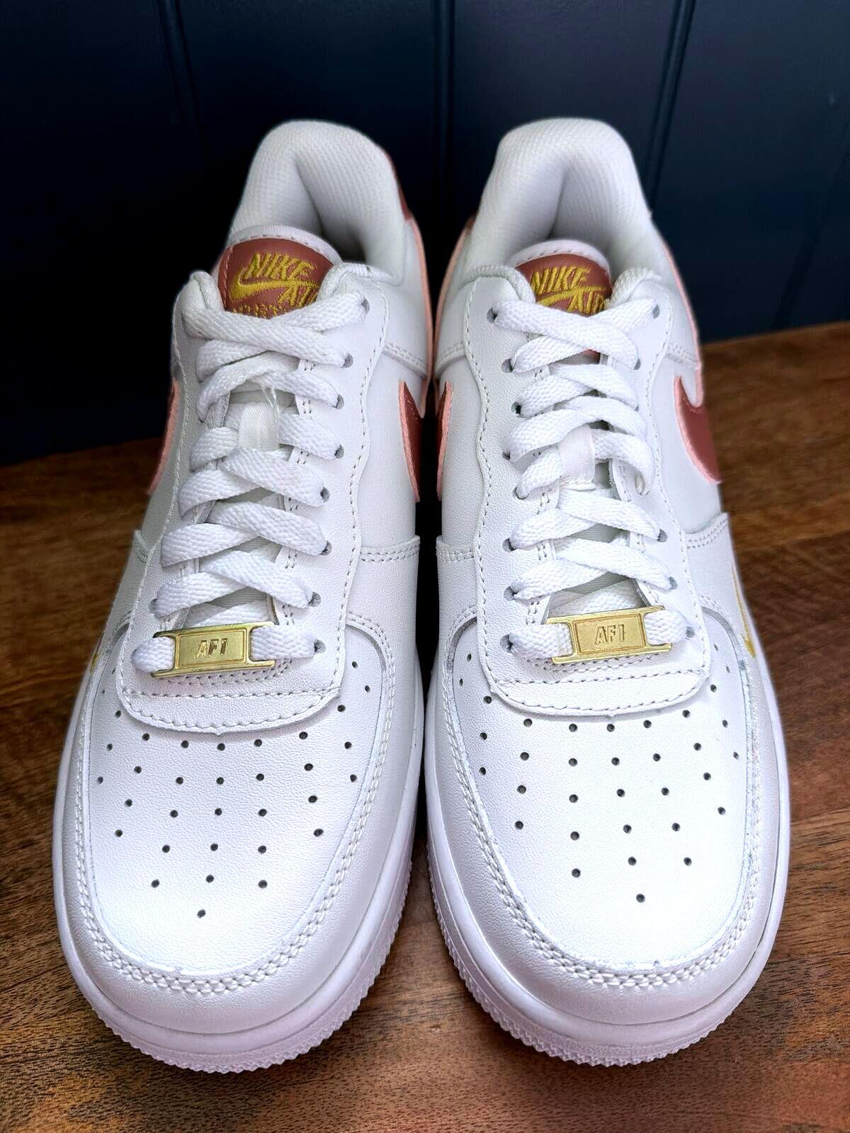 Women's Nike Air Force 1 Low Leather Trainers In White/Gold - UK5.5 - 3541