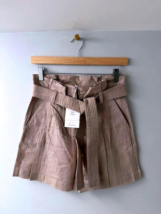 Women’s & Other Stories linen tie front style shorts in beige - Ul6 -
