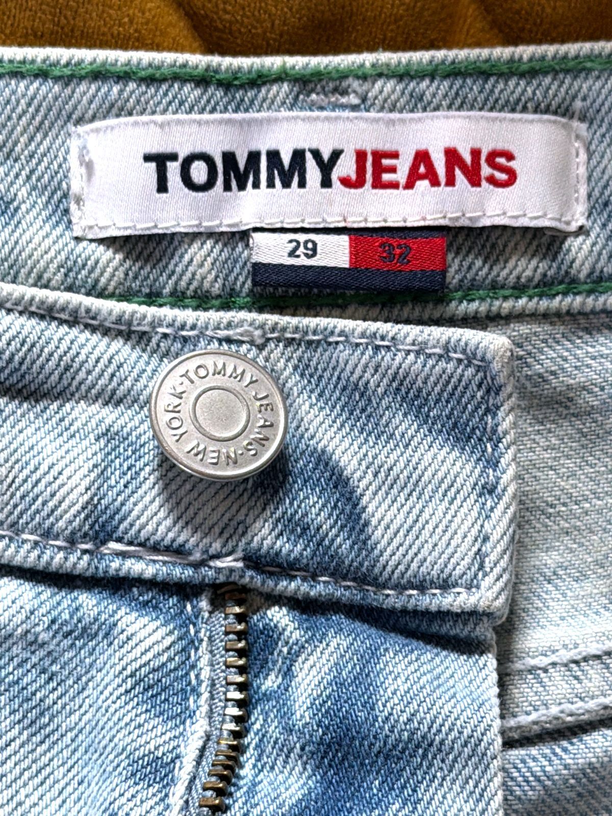 Womens Tommy Hilfiger Embroidered Logo High Rise Tapered Jeans - W29/L29 - 3832