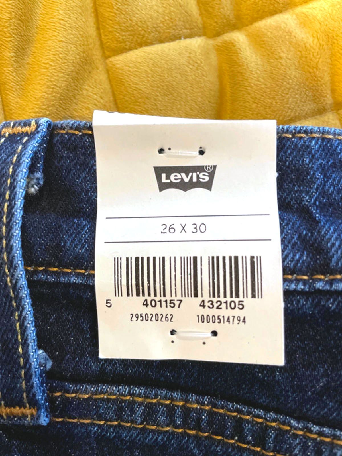 Women’s Levi’s 501 Skinny Fit High Rise Jeans in Navy - W26/L30 - 2765