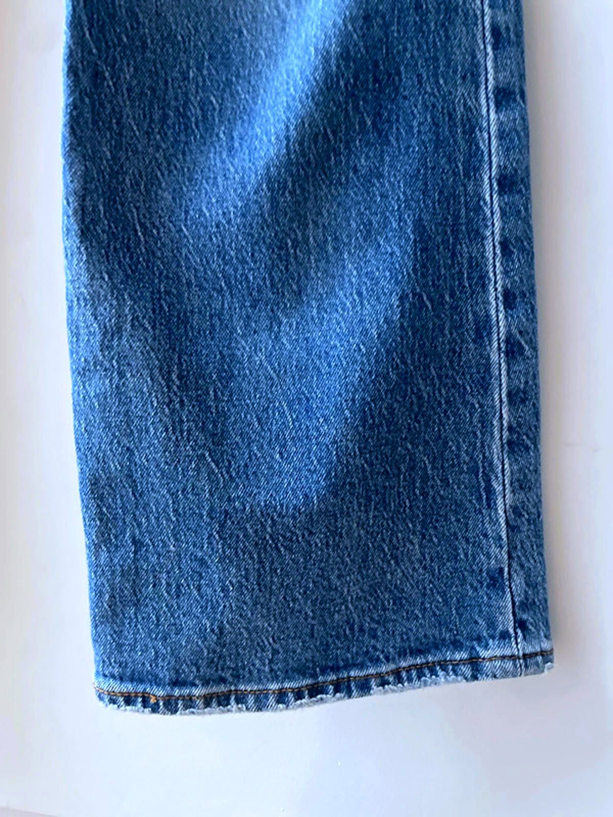 Women’s Levi’s High Waisted Ribcage Crop Boots Fit Jeans In Navy - W27/L27 -2760
