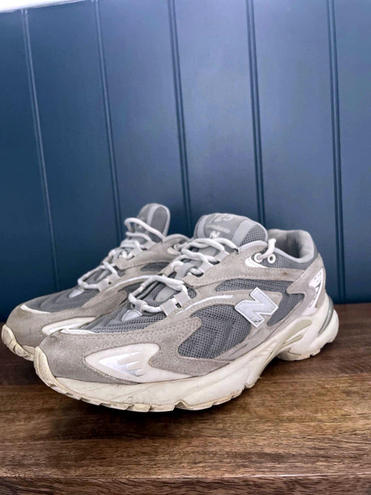 Men’s New Balance 725 chunky sole suede trainers in grey - uk8 - 1000
