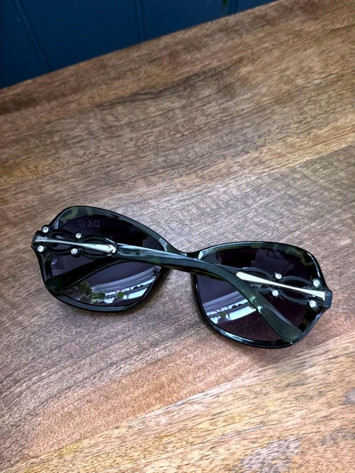 Women’s Dolce & Gabbana Round Frame Tortoise Shell Sunglasses In Green - 3352