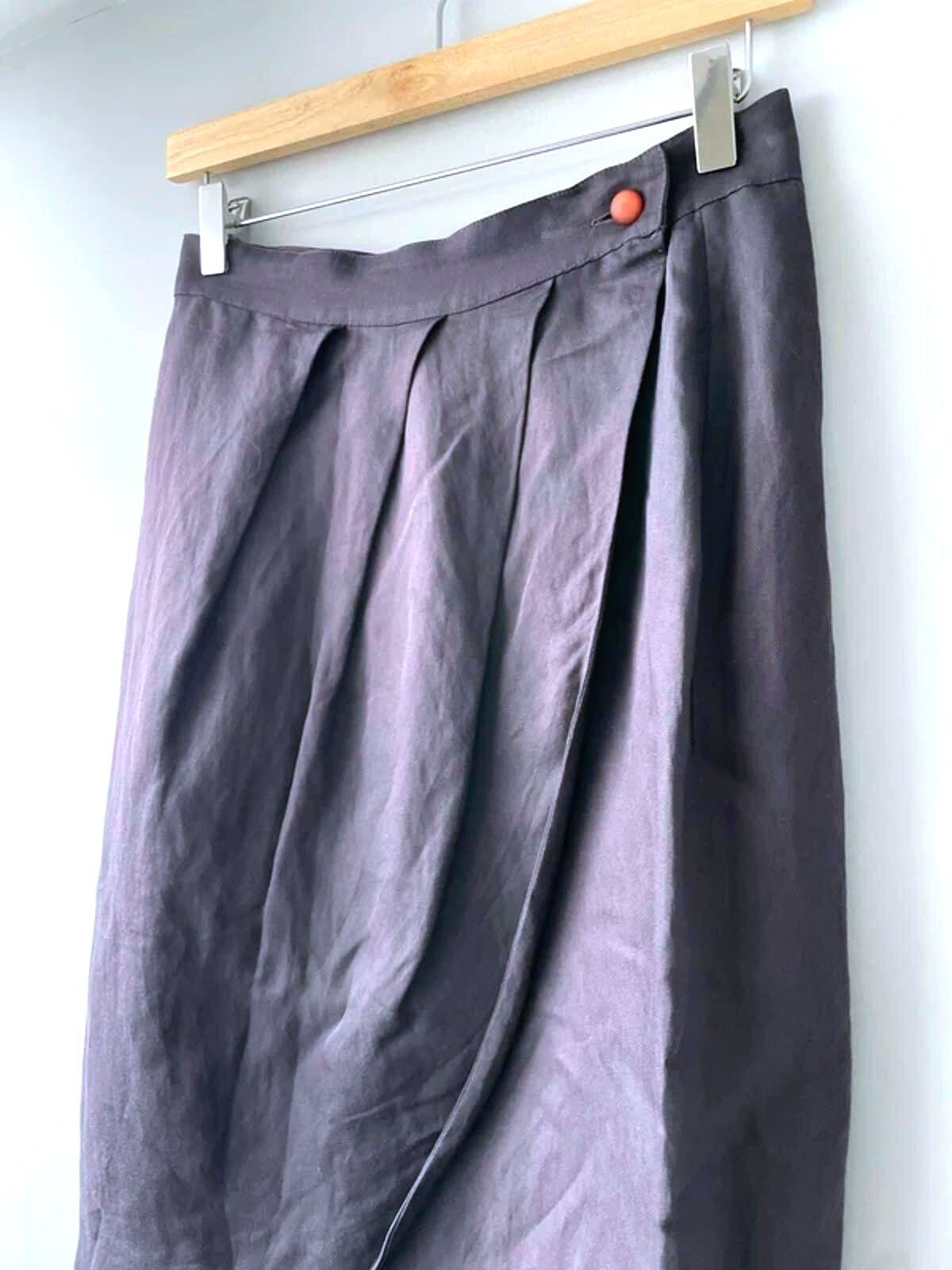 Women’s Max Mara Made In Italy Linen Tulip Skirt  - W26/L22 - 3068