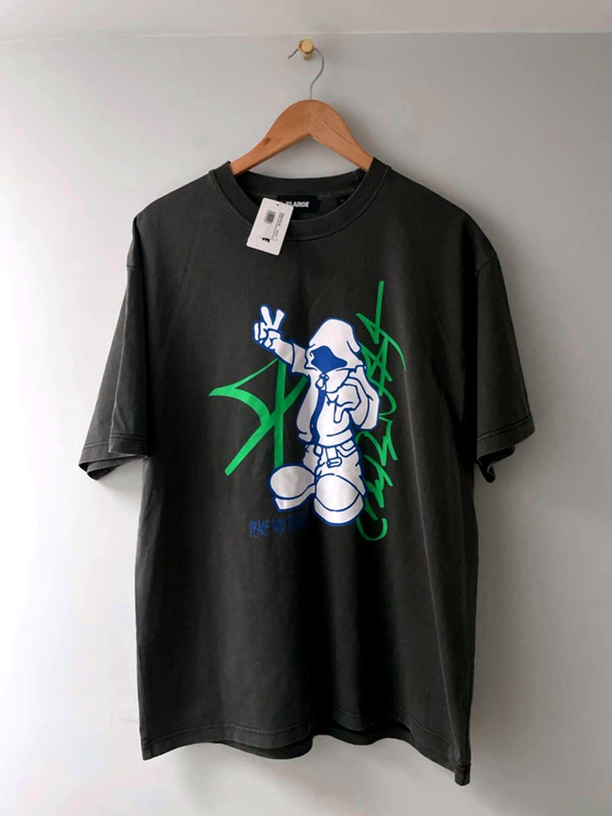Men’s XLarge Peace And Fortune Printed Crew Neck T-Shirt In Grey - Medium - 2649