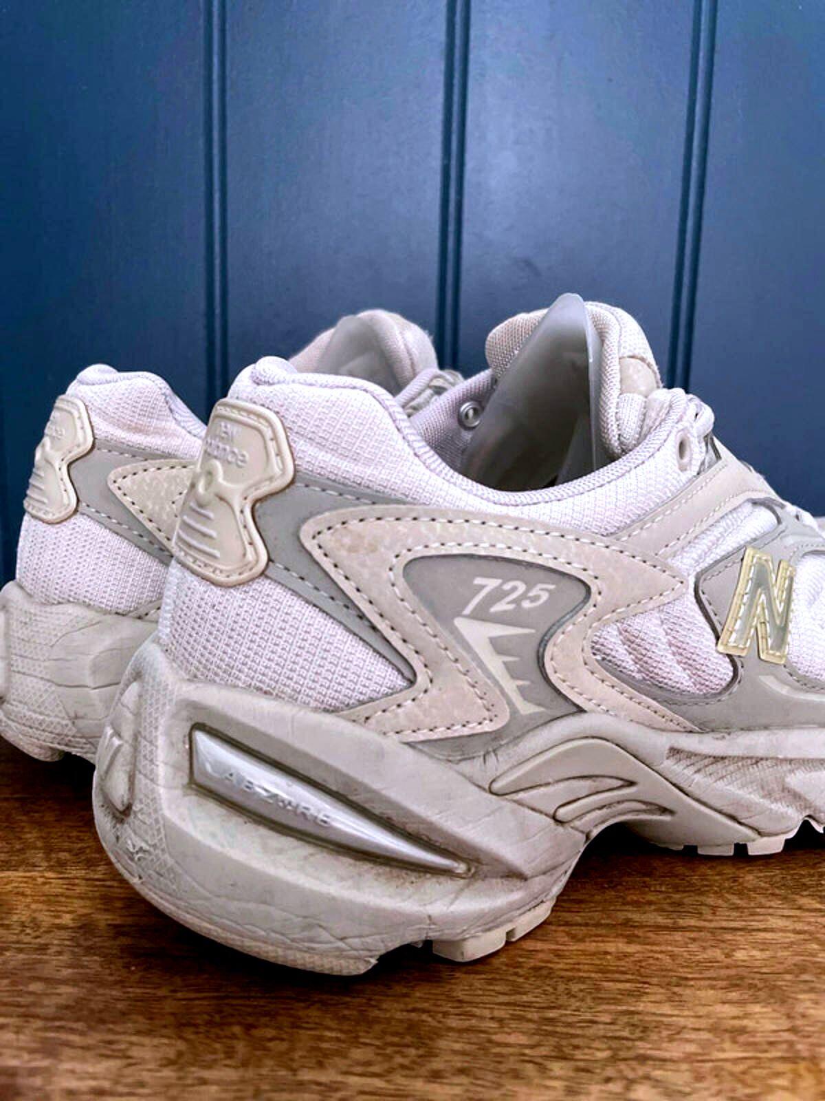 Women’s New Balance 725 Trainers With Chunky Sole In White - UK 6 - 0992