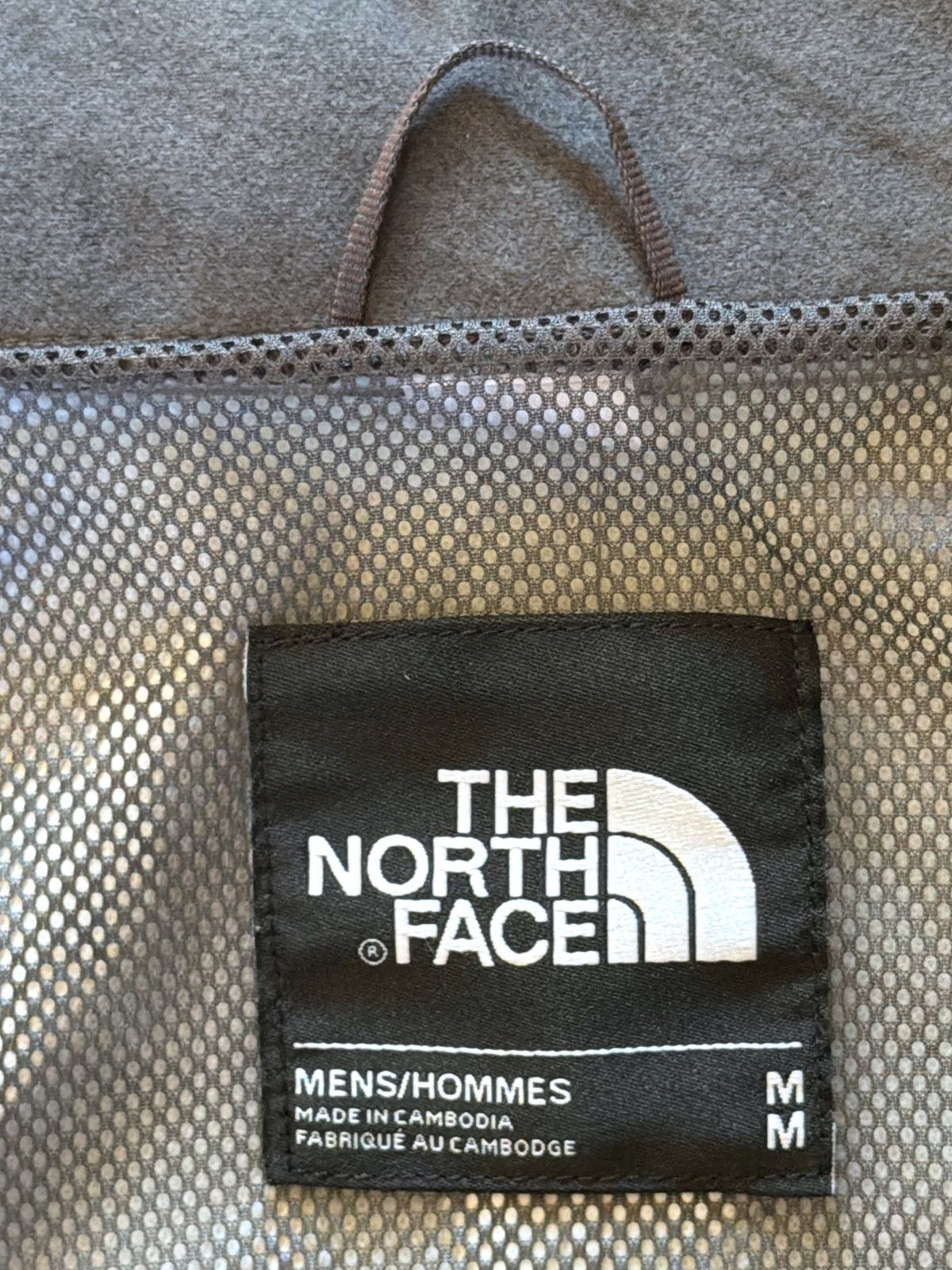 Men’s The North Face DryVent Waterproof Jacket with Packable Hood - Medium -3637