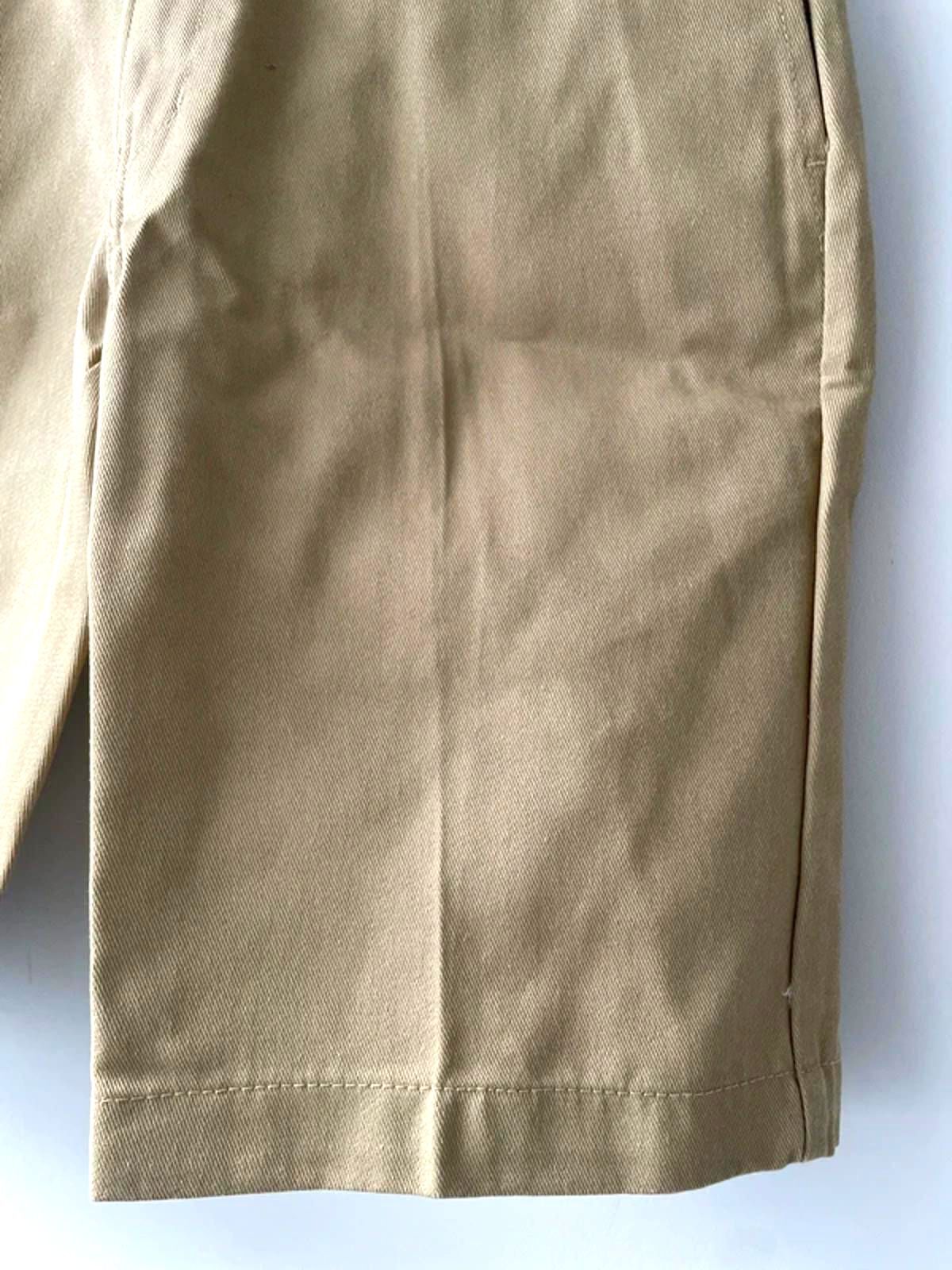 Women’s Dickies Slim Fit High Waist Shorts in Beige - W29/L11 - 2886