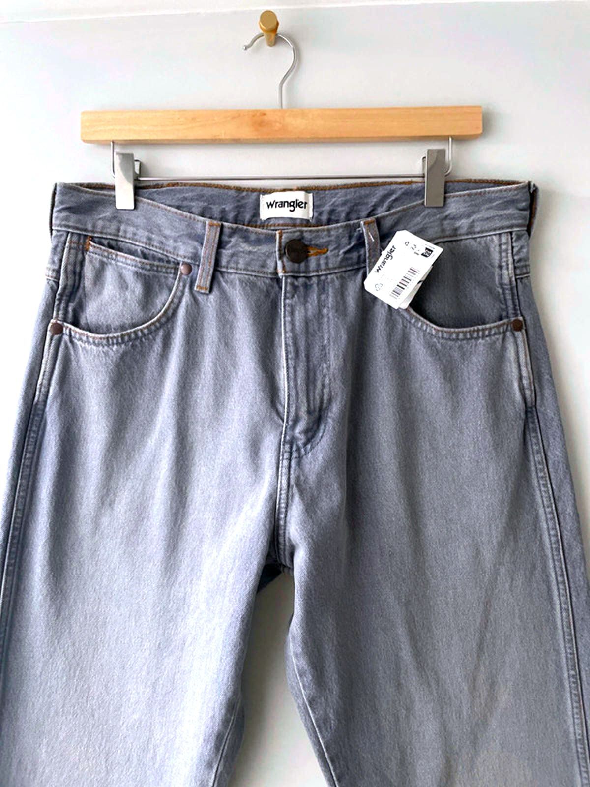 Mens Wrangler Frontier 880 Relaxed Straight Fit Jeans In Blue - W32/L32 - 2383