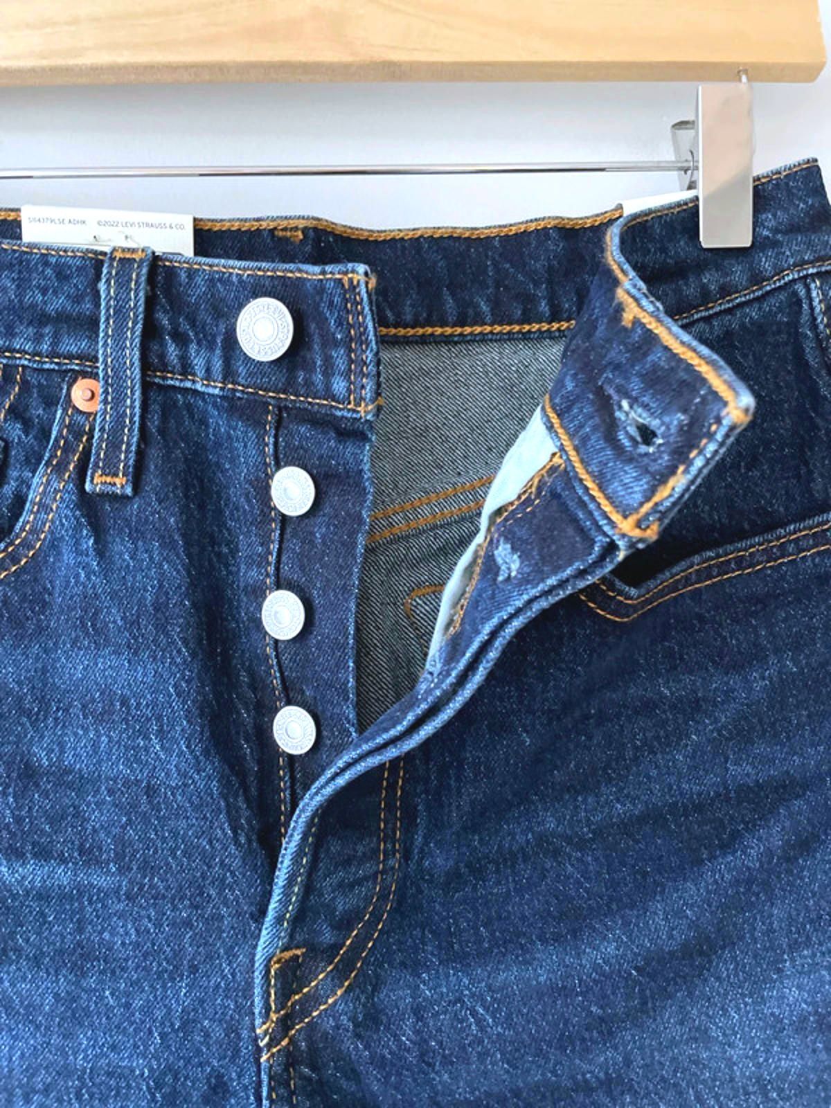 Women’s Levi’s 501 Skinny Fit High Rise Jeans in Navy - W26/L30 - 2765