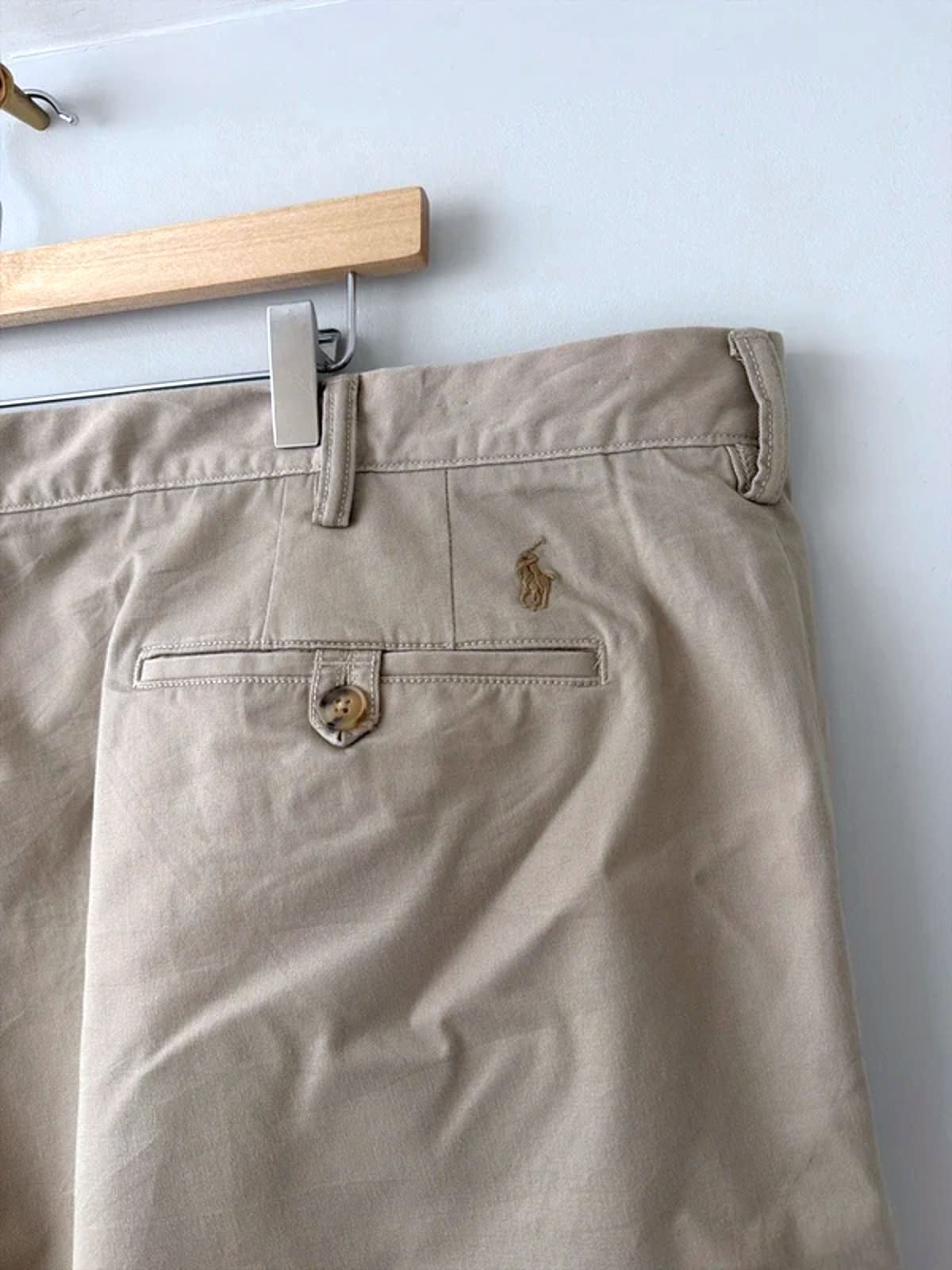 Men’s Ralph Lauren Stretch Classic Fit Chino Shorts in Beige - W48 - 3275