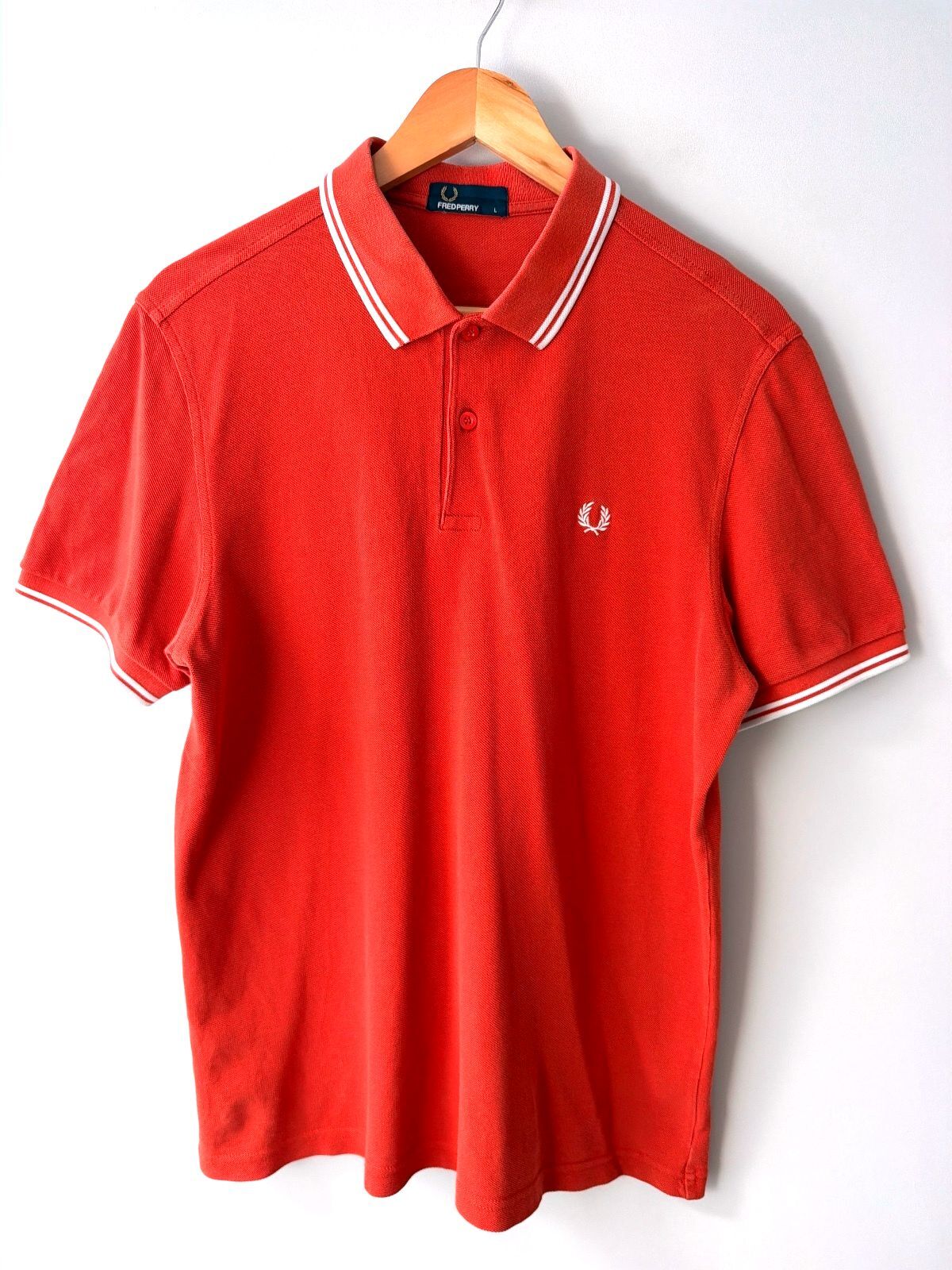 Men’s Fred Perry Classic Polo Shirt Top with White Trim - Large - 3577