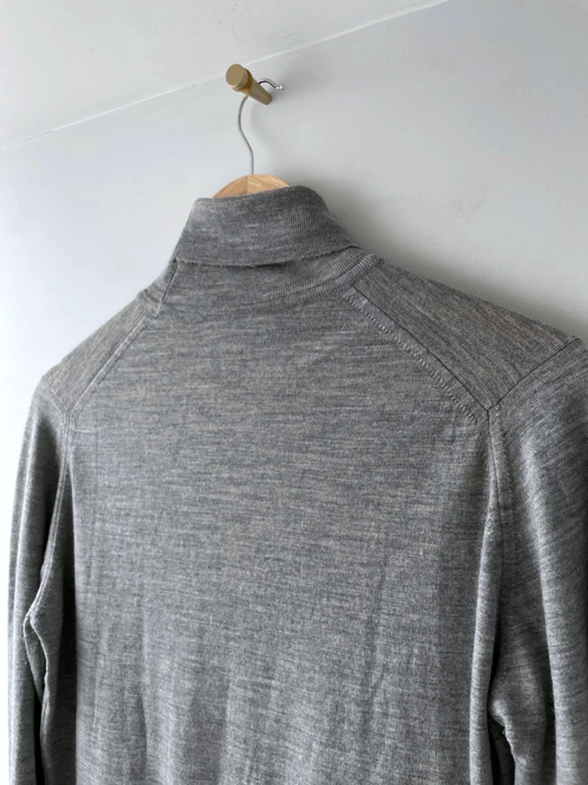 Men’s John Smedley Made In England Wool Roll Neck Jumper In Grey - Medium - 2288