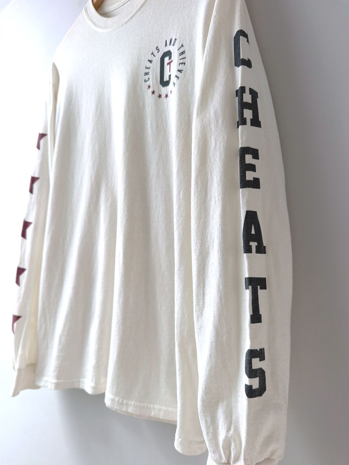 Men’s Cheats & Thieves Long Sleeve Cotton T-Shirt In Off White - Medium - 3627