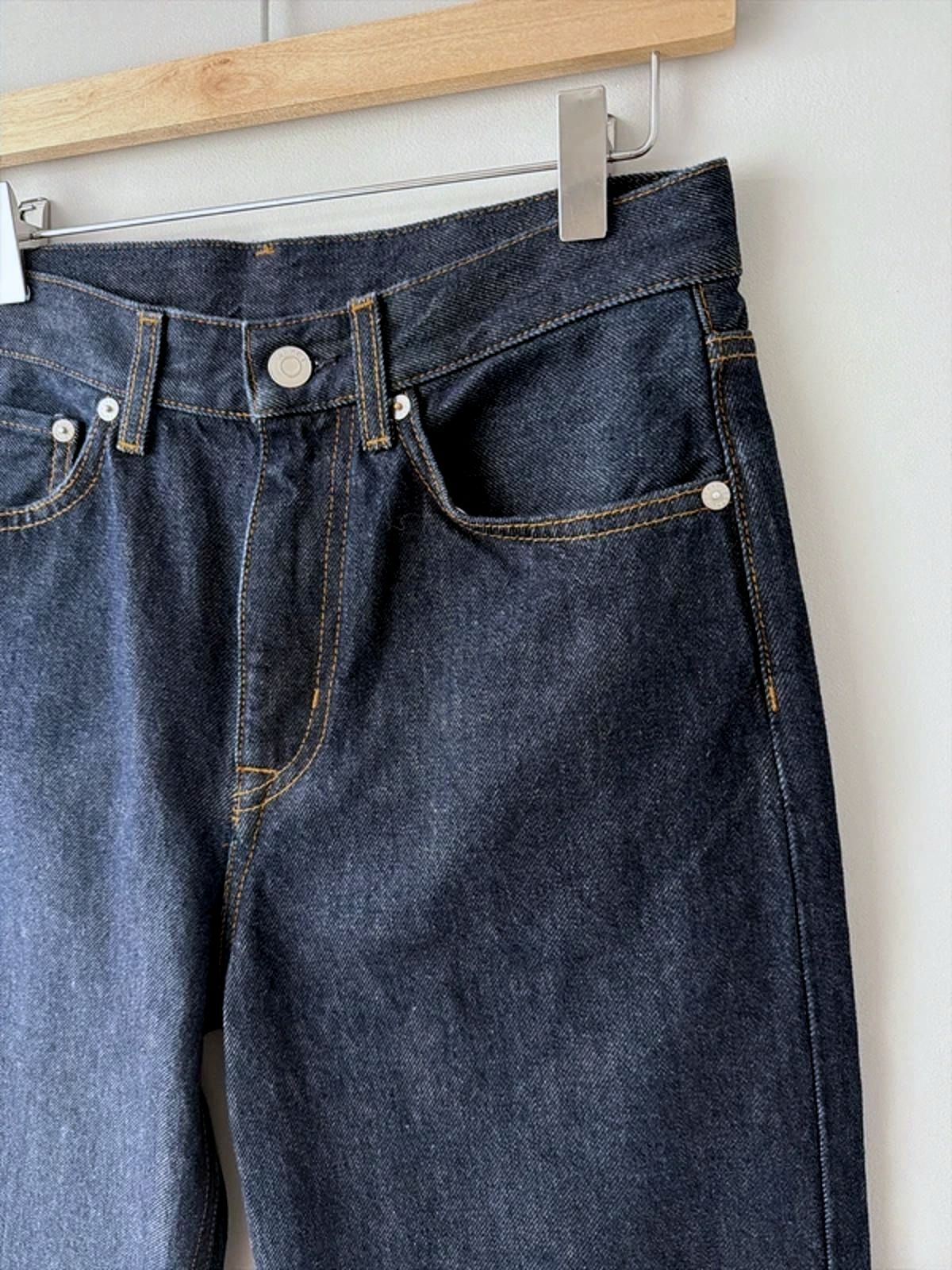 Women’s Arket Violet Tapered Fit Jeans In Navy - W26/L28 - 3243