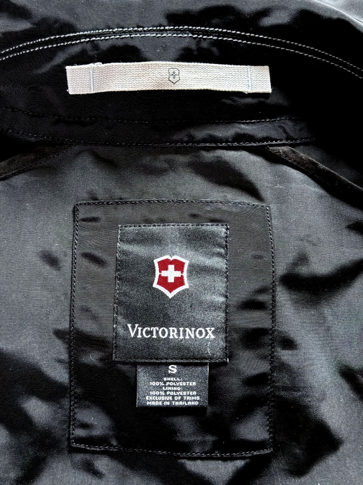 Men’s Victorinox Parka Jacket With Removable Hood In Black - Small - 3658
