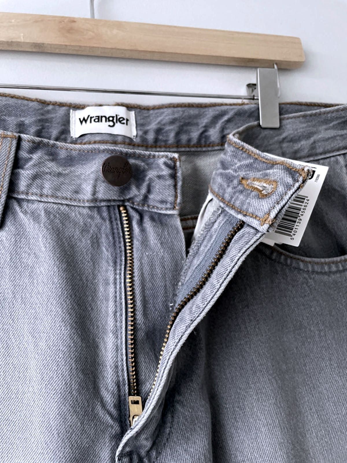 Mens Wrangler Frontier 880 Relaxed Straight Fit Jeans In Blue - W32/L32 - 2383