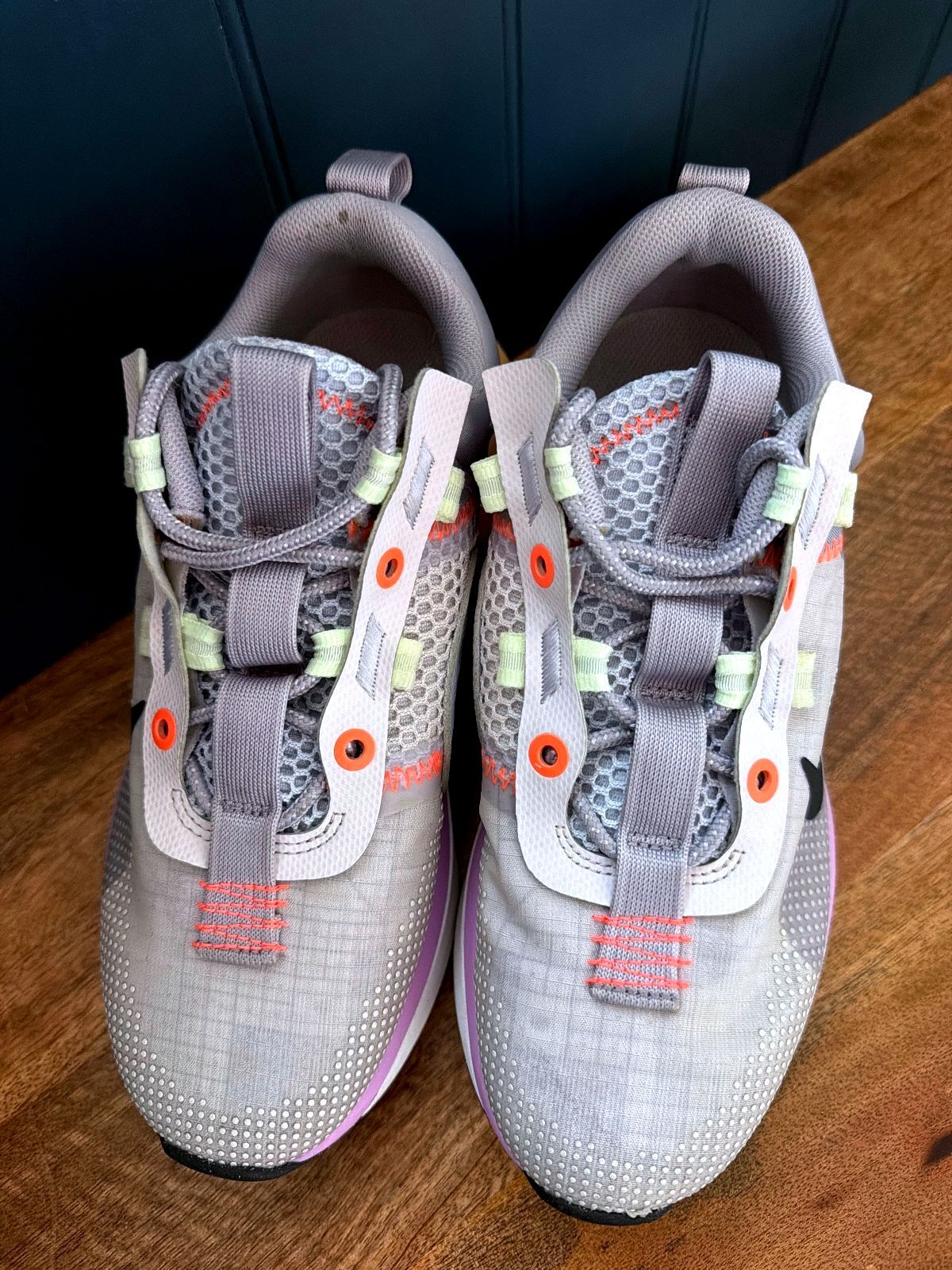Women’s Nike Air Max Venice Chunky Sole Trainers In Grey and Orange - Uk4 - 3626