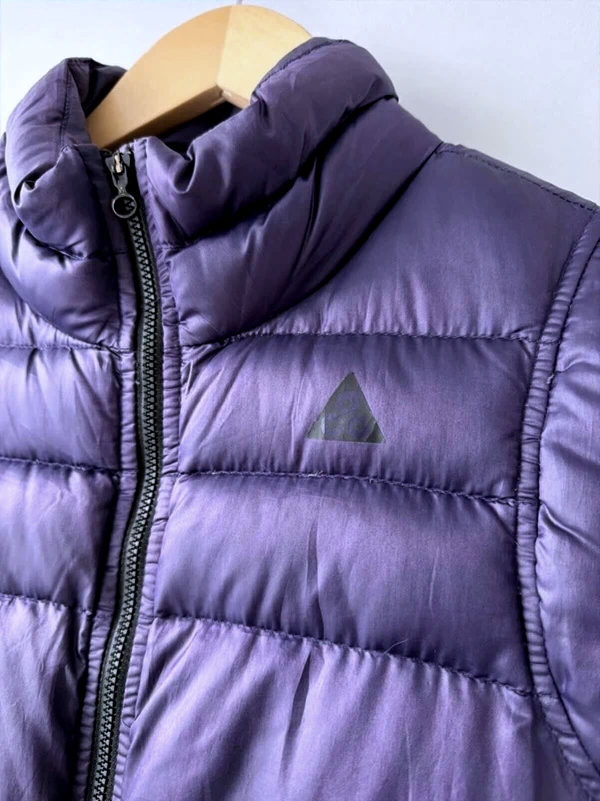 Women’s Nike ACG Quilted Goose Filled Gilet In Purple - Medium - 3386