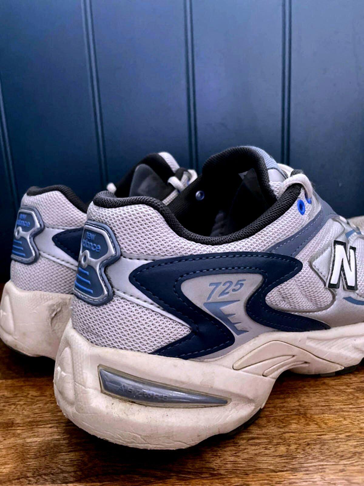 Men’s New Balance 725 chunky sole trainers in grey - uk9.5 - 2131