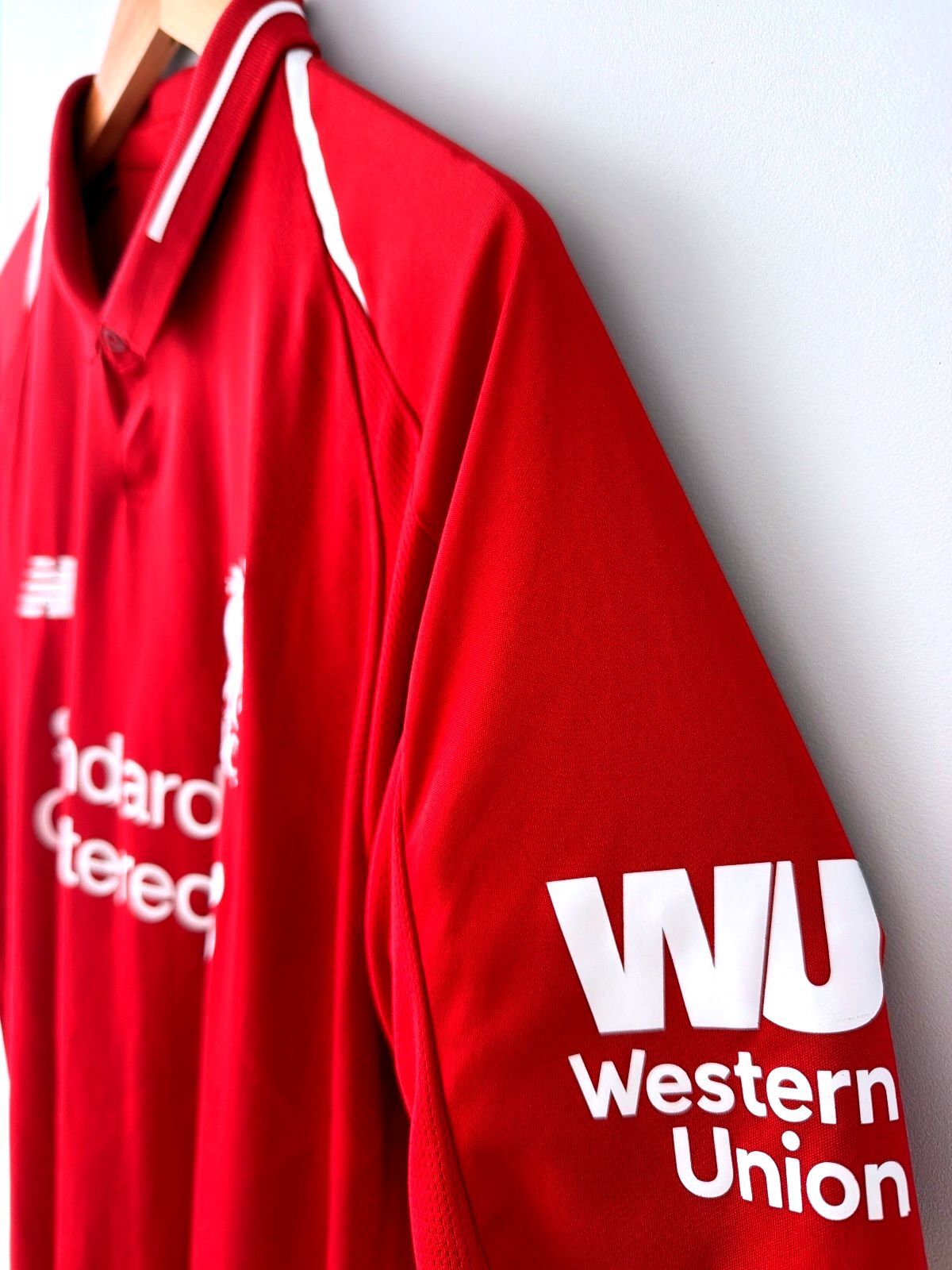 Mens Liverpool FC 2018/19 Home Football Shirt Top - Large - 3565
