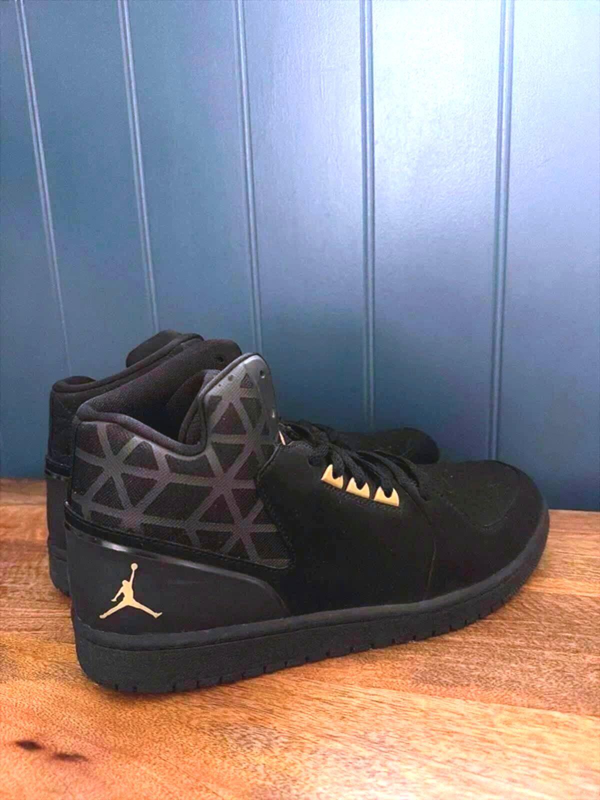 Men’s Nike Air Jordan 1 Flight 3 Basketball Trainers In Black - Uk9.5 - 3300