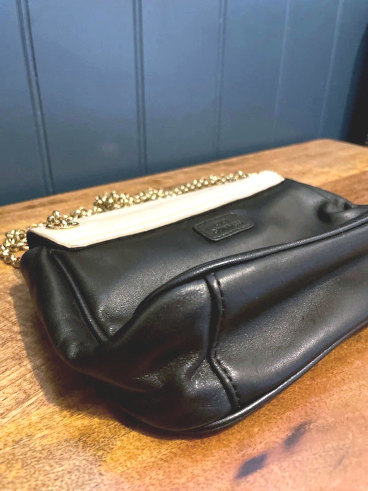 Women’s Lulu Guinness Eva Leather Shoulder Clutch Crossbody Bag In Black - 2849