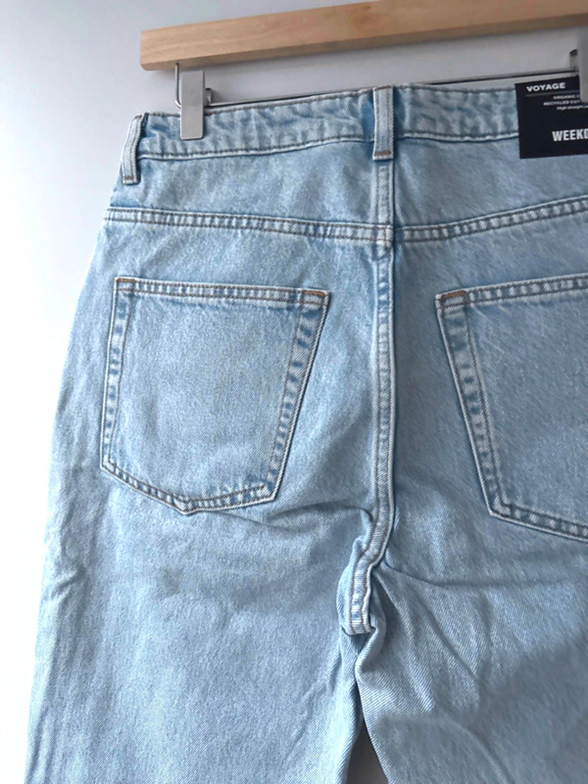 Women’s Weekday Voyage High Waisted Fit Jeans In Blue - W29/L30 - 0943