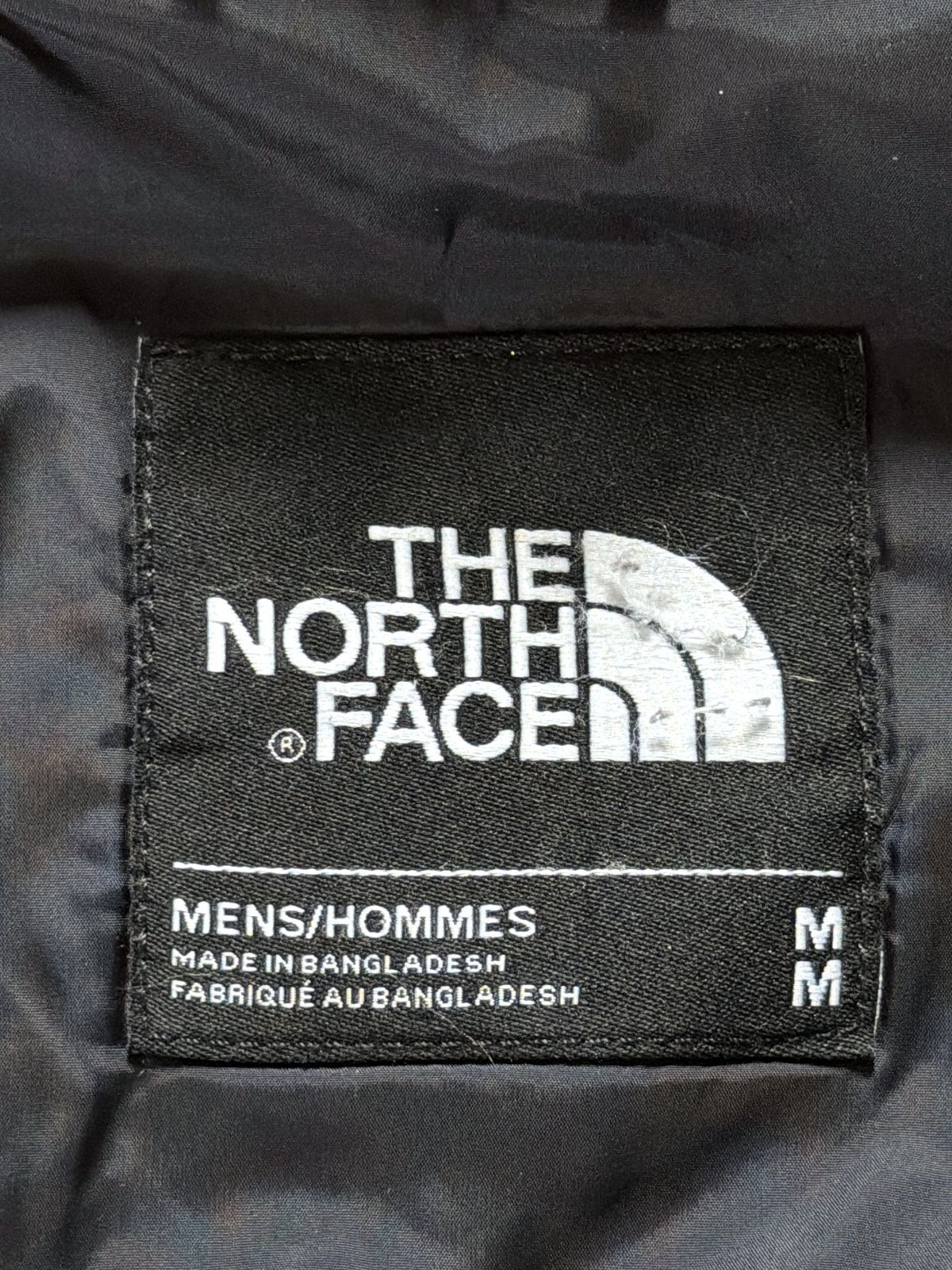 Men’s The North Face HyVent Waterproof Jacket with Hood In Black - Medium - 3664