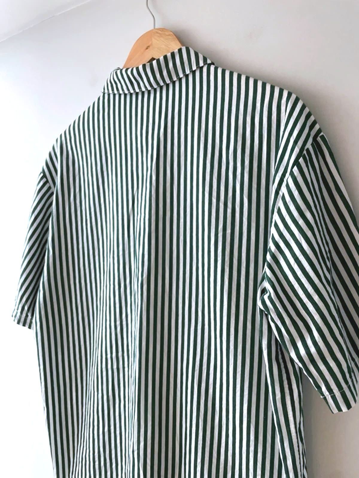Men’s H&M X Smiley Colab Striped Short Sleeve Shirt in Green/White - Small -2935