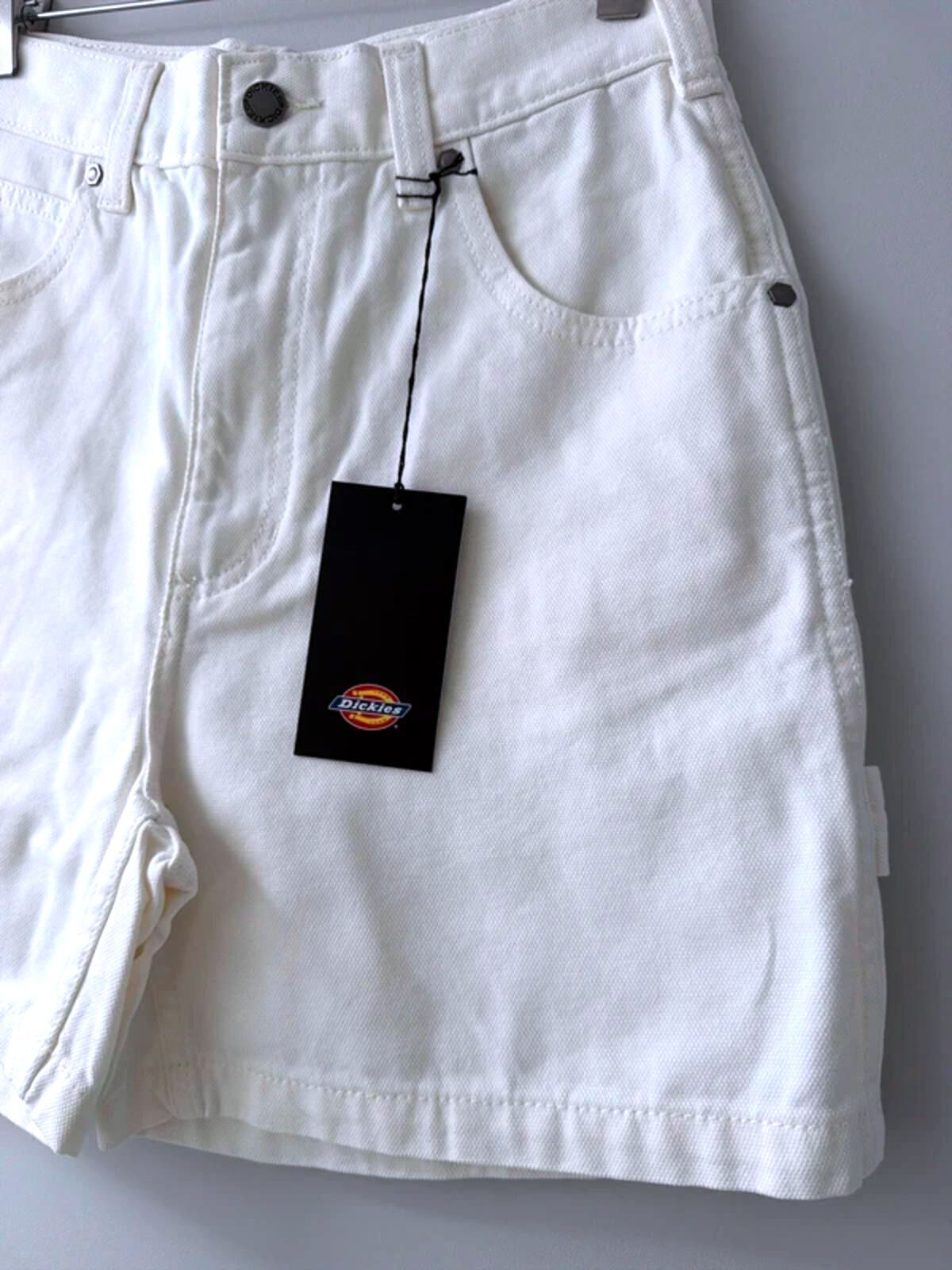 Women’s Dickies Duck Baggy Fit Cargo Shorts In Off White - W28 - 3373