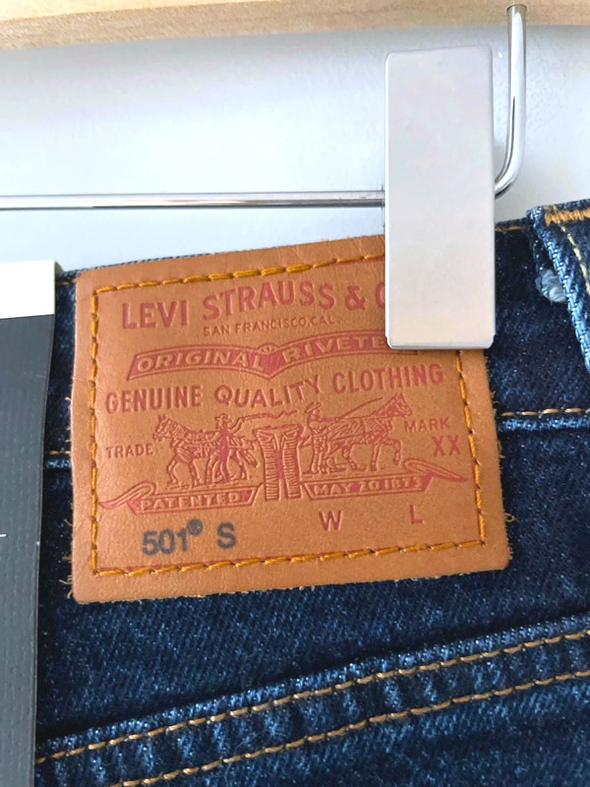Women’s Levi’s 501 Skinny Fit High Rise Jeans in Navy - W26/L30 - 2765