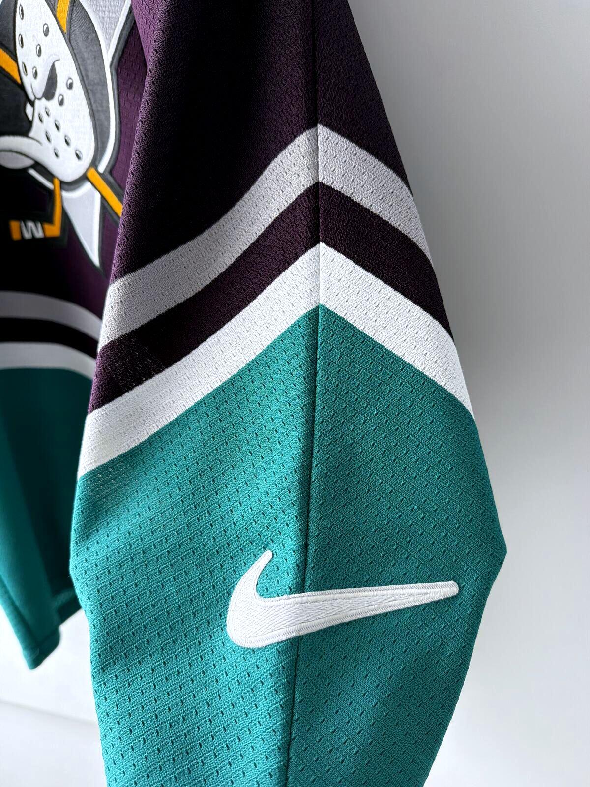 Mens Nike NHL Anaheim Mighty Ducks Hockey Jersey Top - Medium - 3558